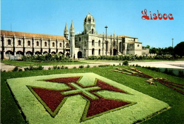 praça do império.jpeg