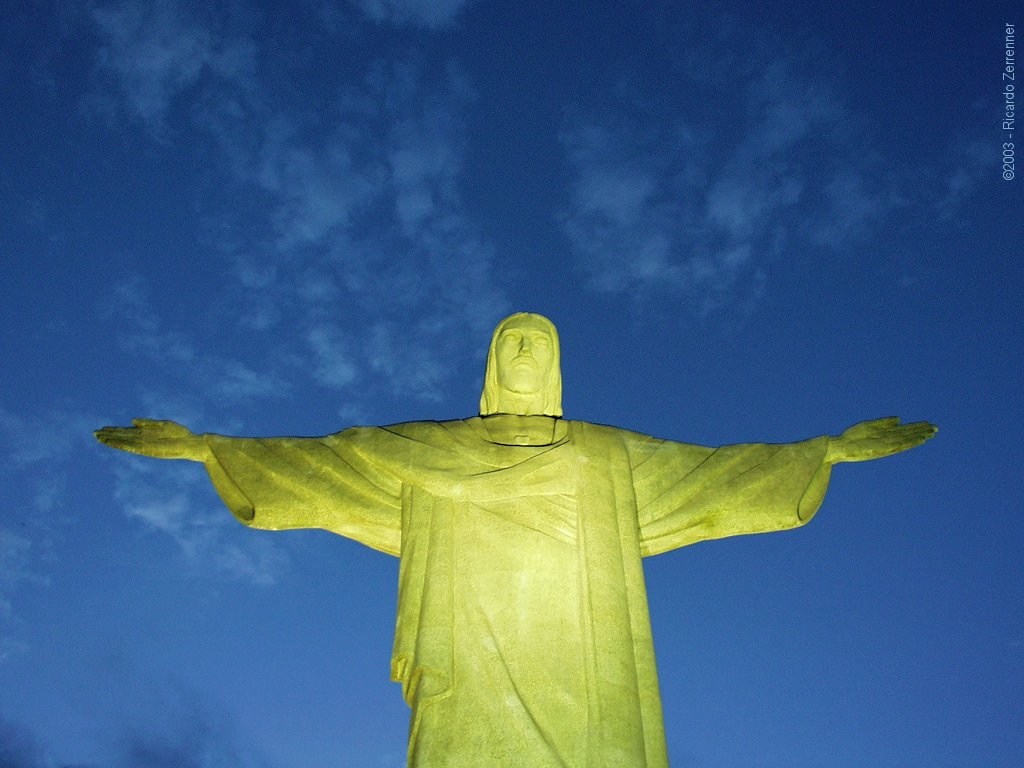 de braços abertos.jpg