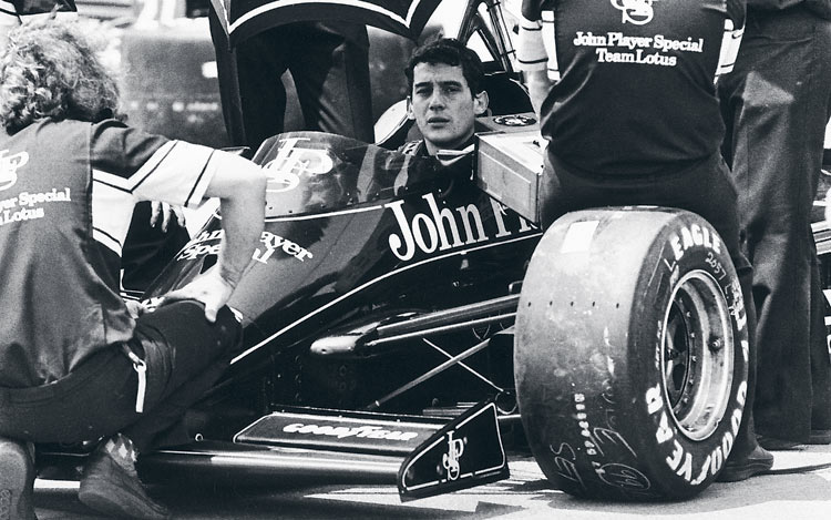 112_0707_11z+detroit_grand_prix+ayrton_senna.jpg