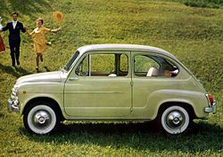 250px-Fiat-600-d.jpg