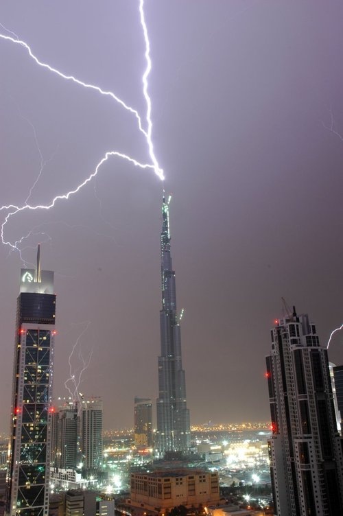 lightning_strike.jpg