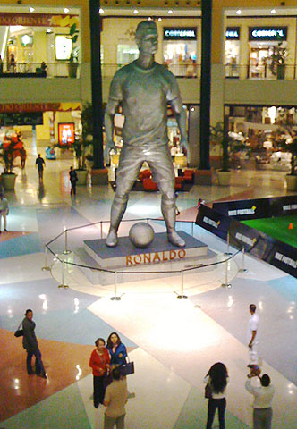 ronaldzilla.jpg