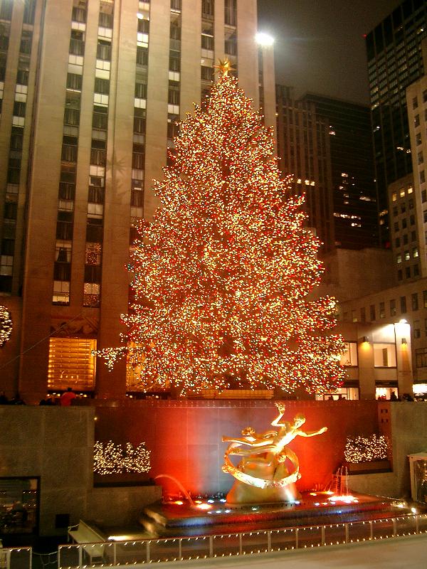 rockefeller_center_christmas_tree2.JPG